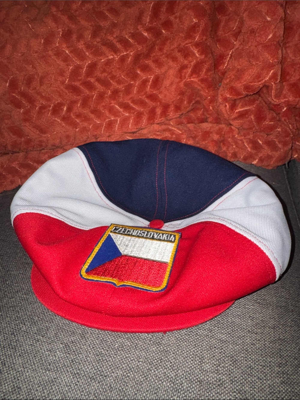 Vintage Czechoslovakia Snapback Hat / Convertible Newsboy Cap